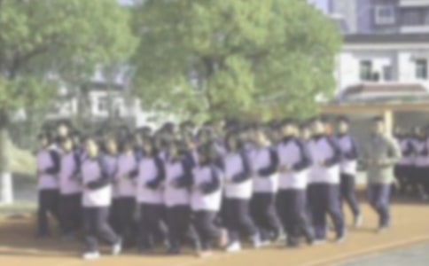 ѧ���糿�ܲٳٵ�������