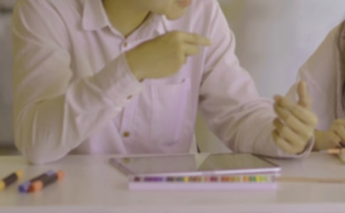 5成白领职场“缺氧”想跳槽