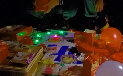 夏天摆地摊卖什么好