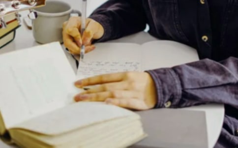《城南旧事》读后感开头示例