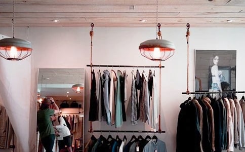 11月服装店店长月工作总结