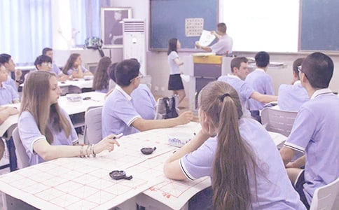 初中政治教学课前导入思考