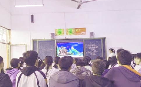 论析高中思想政治课有效教学方法