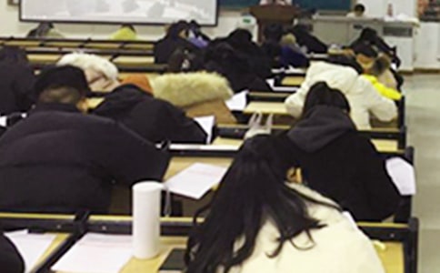 职称英语考试报名条件