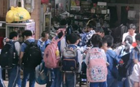 热爱劳动小学生手抄报