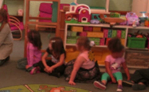 幼儿园中班美术美丽的花束教学反思